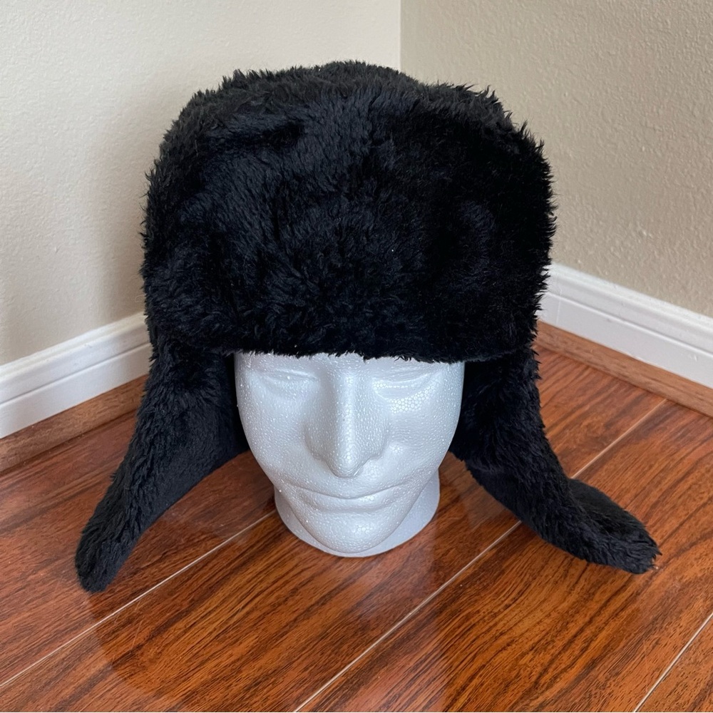 Winter Hat - Cap - Black